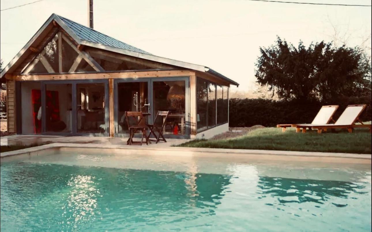 Cottage Normand Avec Sa Grande Piscine Chauffee Toute L Annee Sur Parc Arbore Et Clos En Plein Coeur De La Campagne Adapte Aux Kids Et Dog Friendly Saint-Antonin-de-Sommaire Exteriör bild