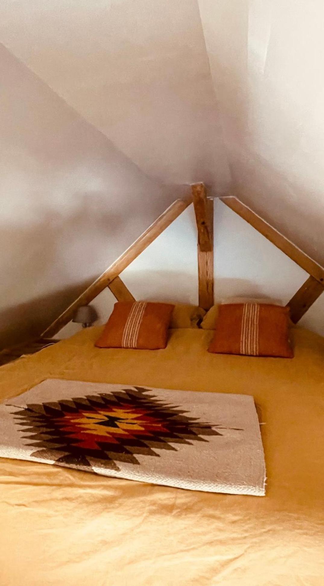 Cottage Normand Avec Sa Grande Piscine Chauffee Toute L Annee Sur Parc Arbore Et Clos En Plein Coeur De La Campagne Adapte Aux Kids Et Dog Friendly Saint-Antonin-de-Sommaire Exteriör bild
